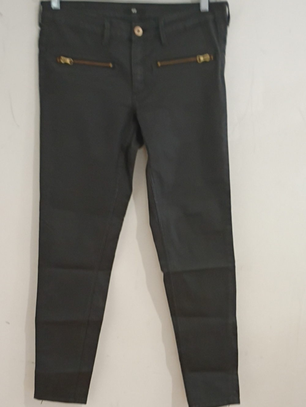 H&M Black Skinny Jeans with Gold Zipper Detail